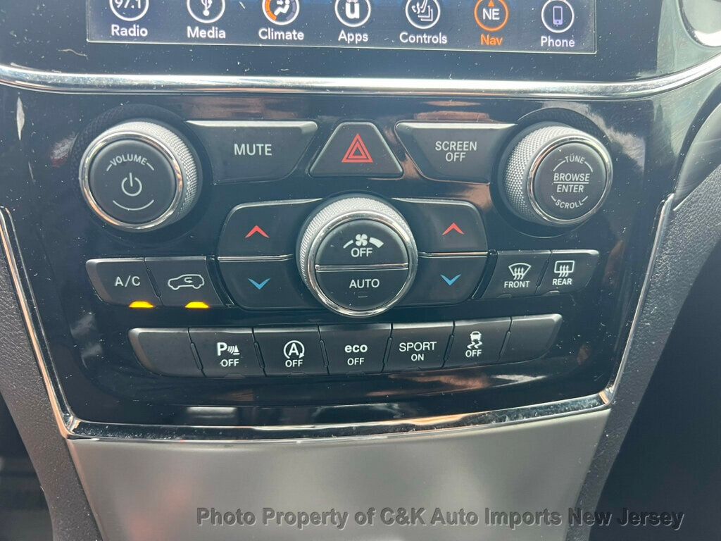 2019 Jeep Grand Cherokee Altitude photo 29
