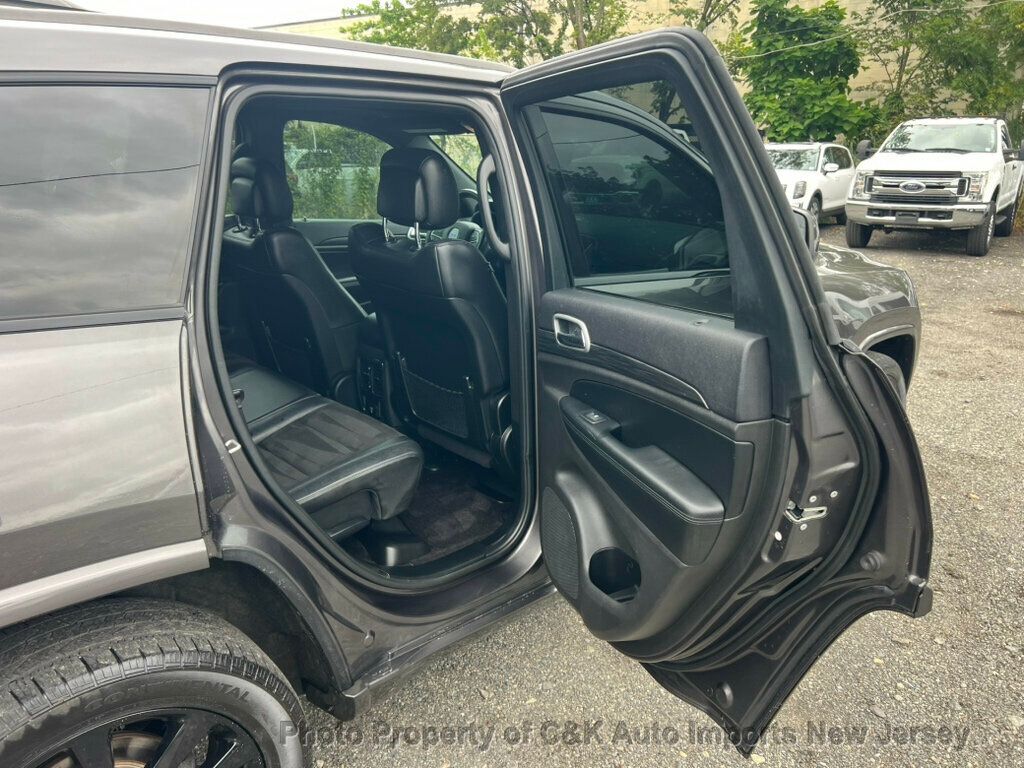 2019 Jeep Grand Cherokee Altitude photo 37