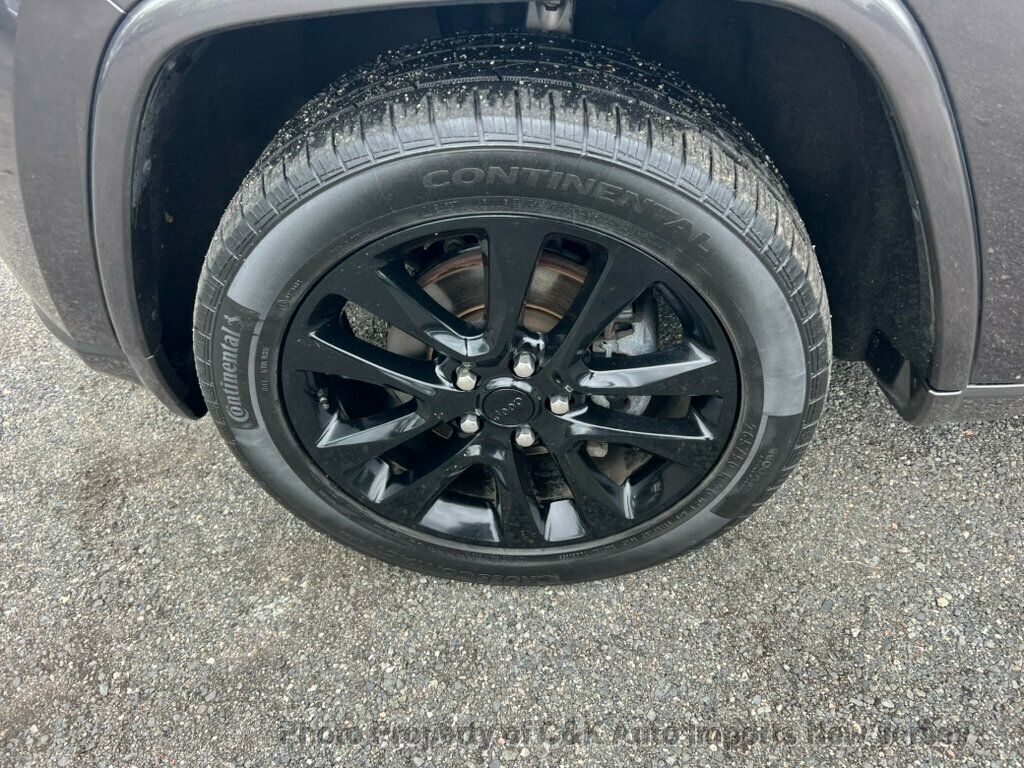 2019 Jeep Grand Cherokee Altitude photo 47