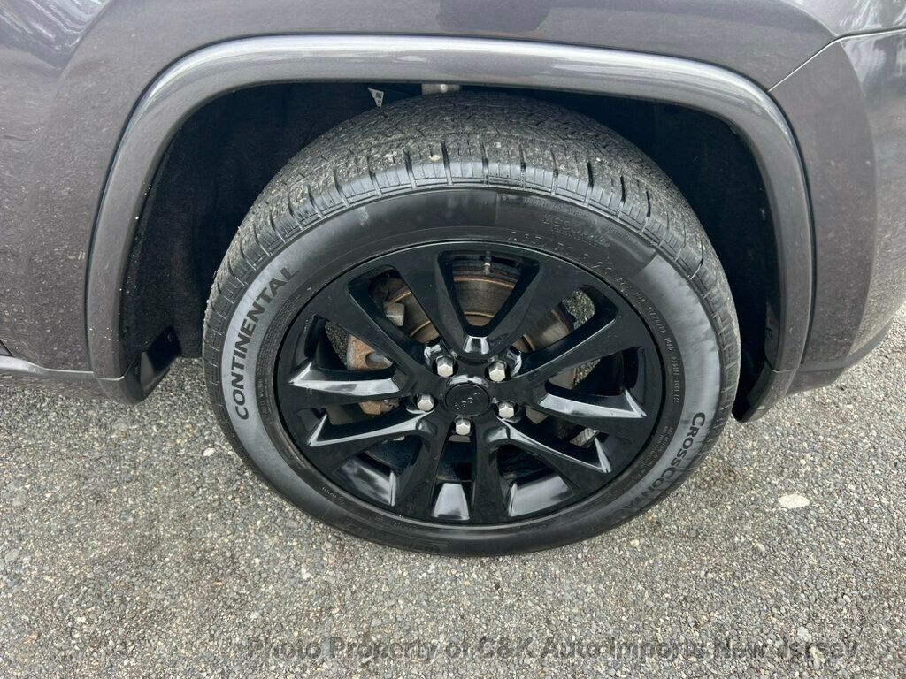 2019 Jeep Grand Cherokee Altitude photo 48