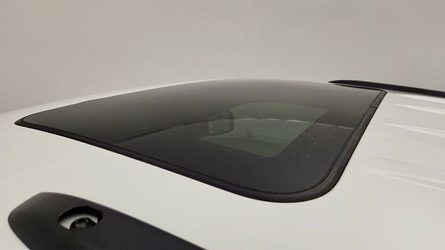 2019 Jeep Grand Cherokee Altitude 4x4 w/ Power Sunroof - 23023135 - 9