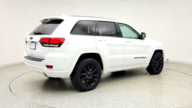 2019 Jeep Grand Cherokee Altitude 4x4 w/ Power Sunroof - 23023135 - 4