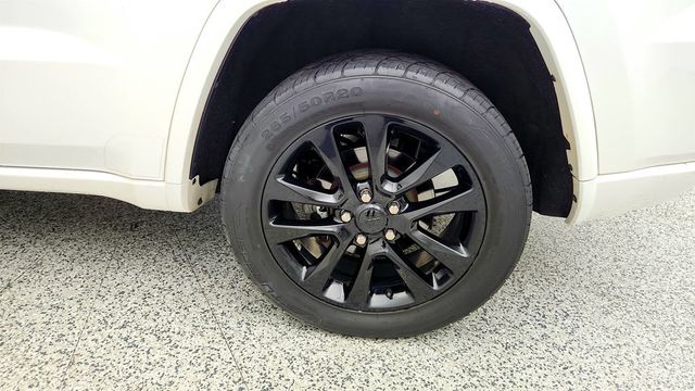 2019 Jeep Grand Cherokee Altitude 4x4 w/ Power Sunroof - 23023135 - 8