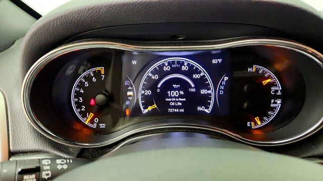 2019 Jeep Grand Cherokee Altitude 4x4 w/ Power Sunroof, Nav, Heated Seats & Black Wheels - 23088531 - 12