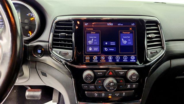 2019 Jeep Grand Cherokee Altitude 4x4 w/ Power Sunroof, Nav, Heated Seats & Black Wheels - 23088531 - 16