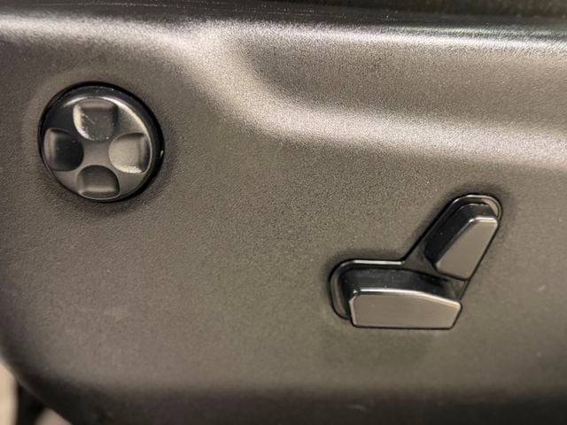 2019 Jeep Grand Cherokee High Altitude 4x4 - 23070445 - 19