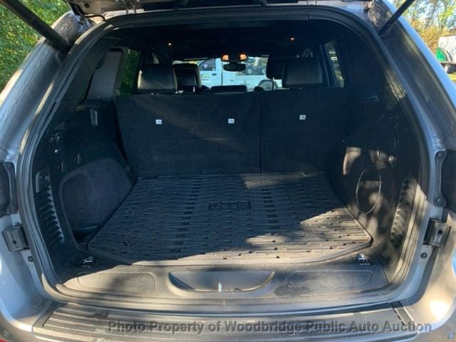 2019 Jeep Grand Cherokee Laredo - 23102077 - 11