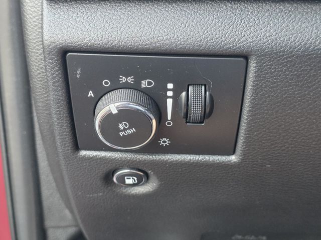 2019 Jeep Grand Cherokee Laredo - 23070377 - 24