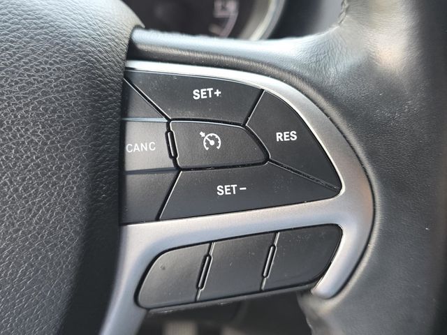 2019 Jeep Grand Cherokee Laredo - 23070377 - 26
