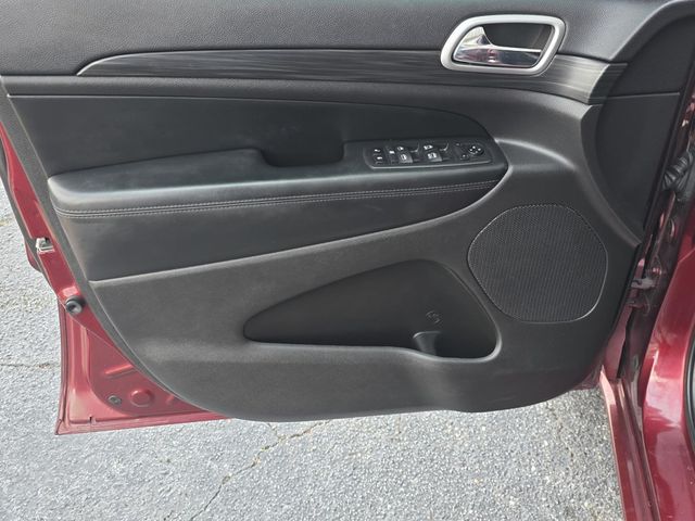 2019 Jeep Grand Cherokee Laredo - 23070377 - 30