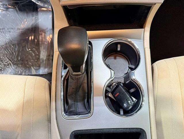 2019 Jeep Grand Cherokee Laredo E 4x2 - 22942798 - 24