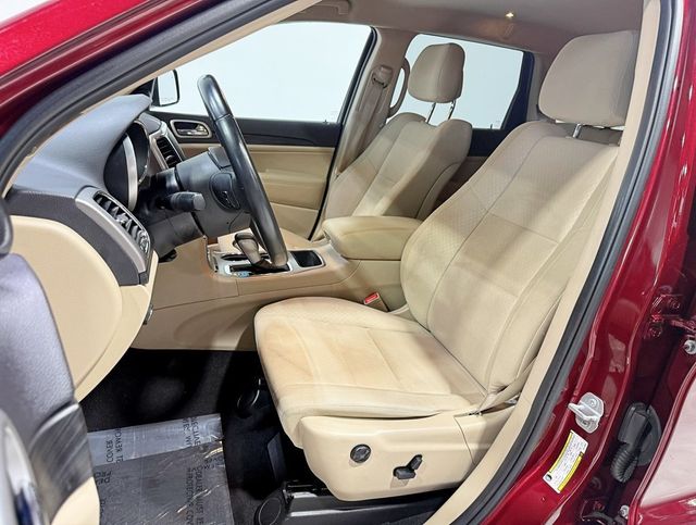 2019 Jeep Grand Cherokee Laredo E 4x2 - 22942798 - 26