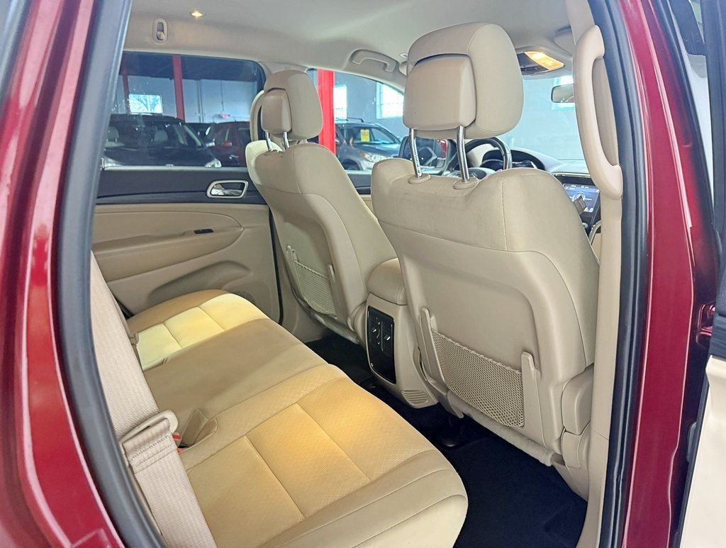 2019 Jeep Grand Cherokee Laredo E 4x2 - 22942798 - 39