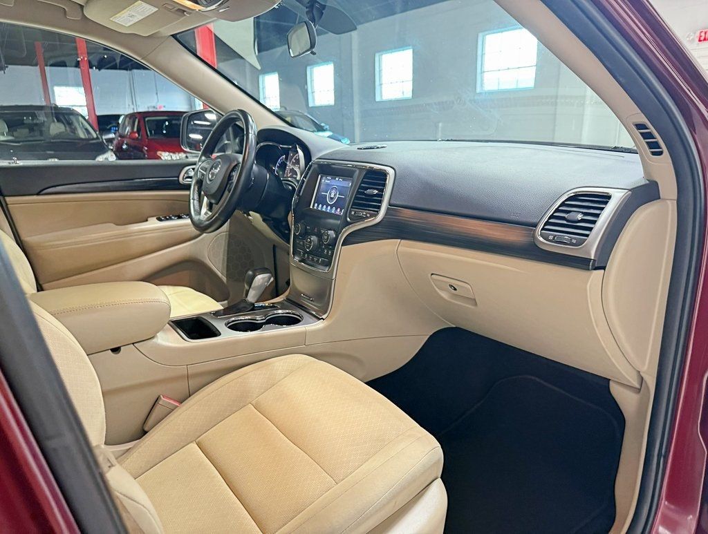 2019 Jeep Grand Cherokee Laredo E 4x2 - 22942798 - 43