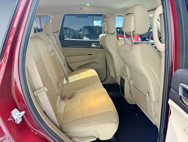2019 Jeep Grand Cherokee Laredo E 4x2 - 23096504 - 38