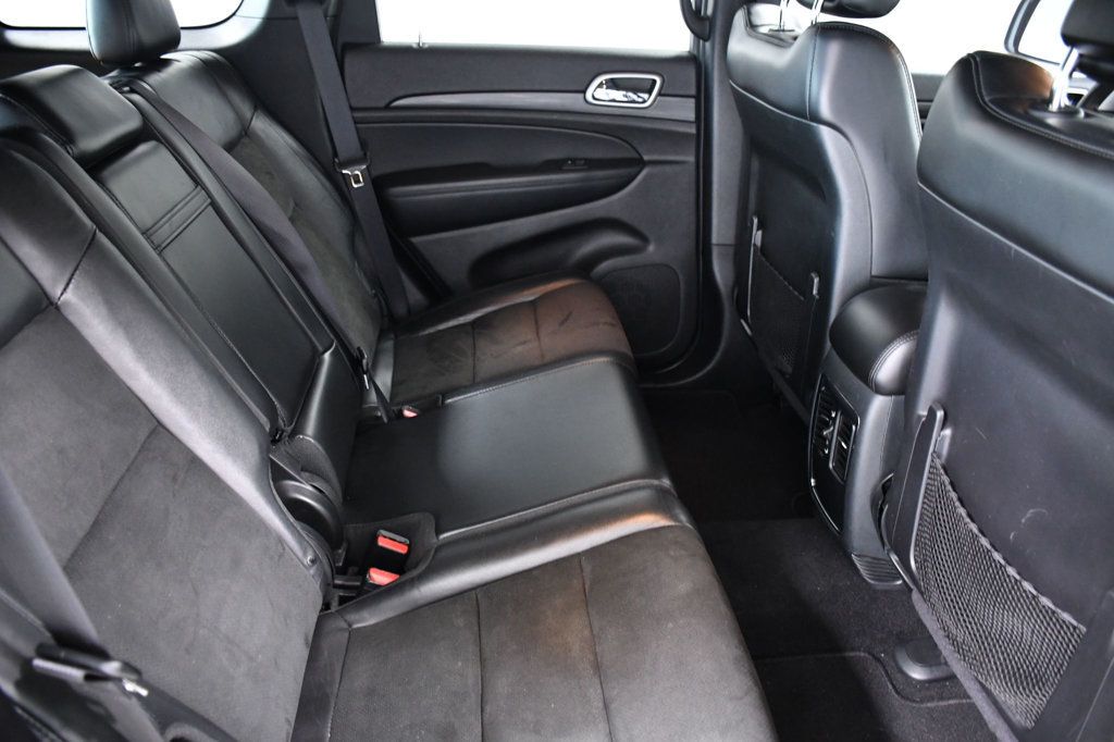 2019 Jeep Grand Cherokee Laredo E 4x2 - 22958155 - 13