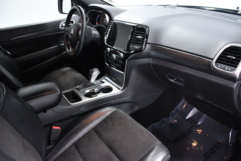 2019 Jeep Grand Cherokee Laredo E 4x2 - 22958155 - 16