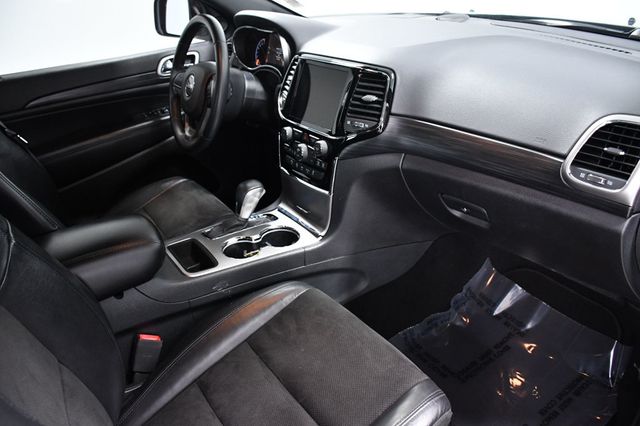 2019 Jeep Grand Cherokee Laredo E 4x2 - 22958155 - 16