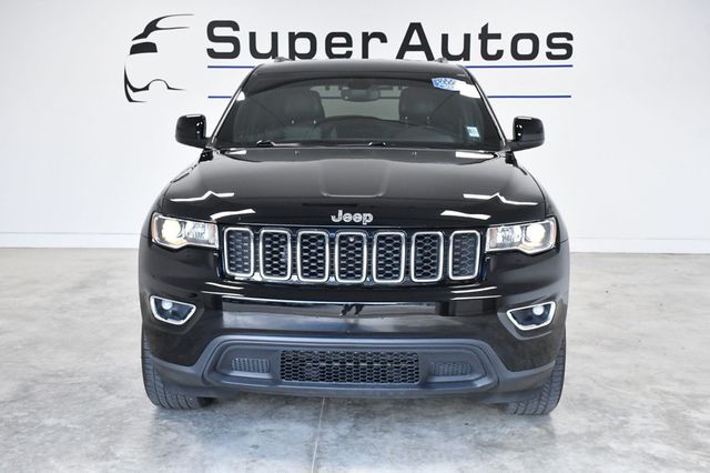 2019 Jeep Grand Cherokee Laredo E 4x2 - 22958155 - 1
