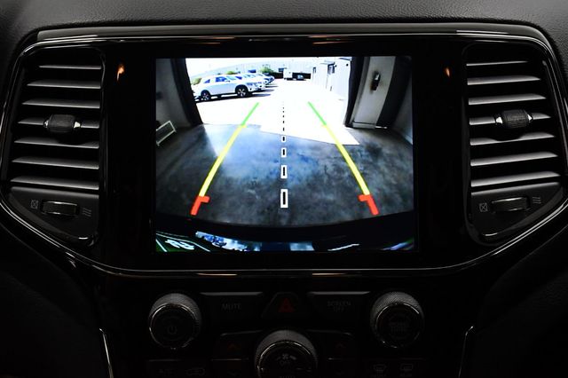 2019 Jeep Grand Cherokee Laredo E 4x2 - 22958155 - 25