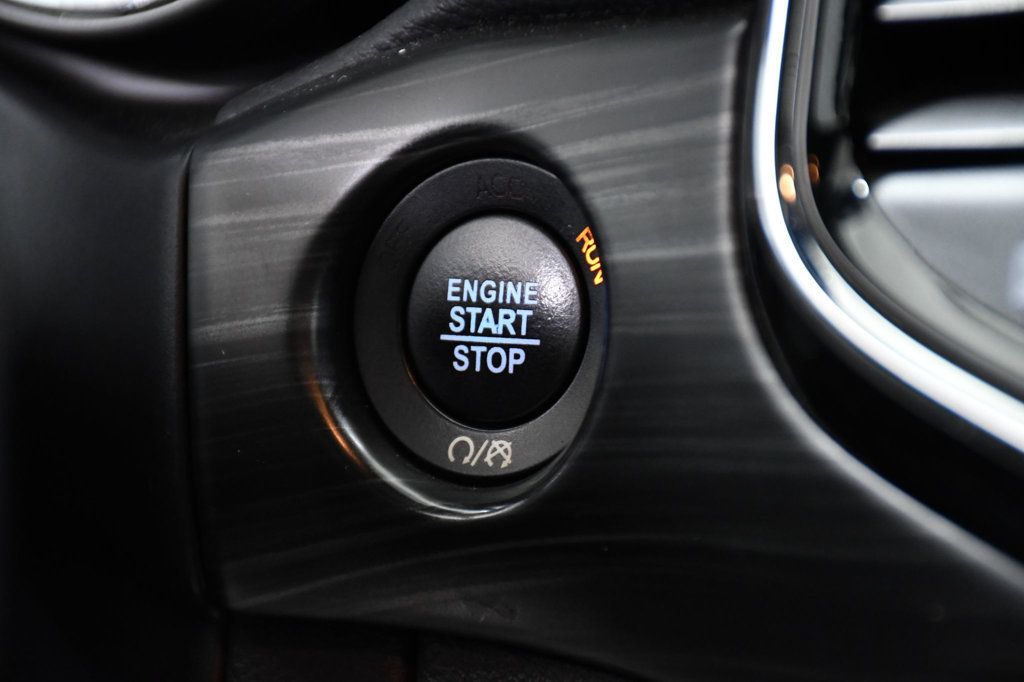 2019 Jeep Grand Cherokee Laredo E 4x2 - 22958155 - 27