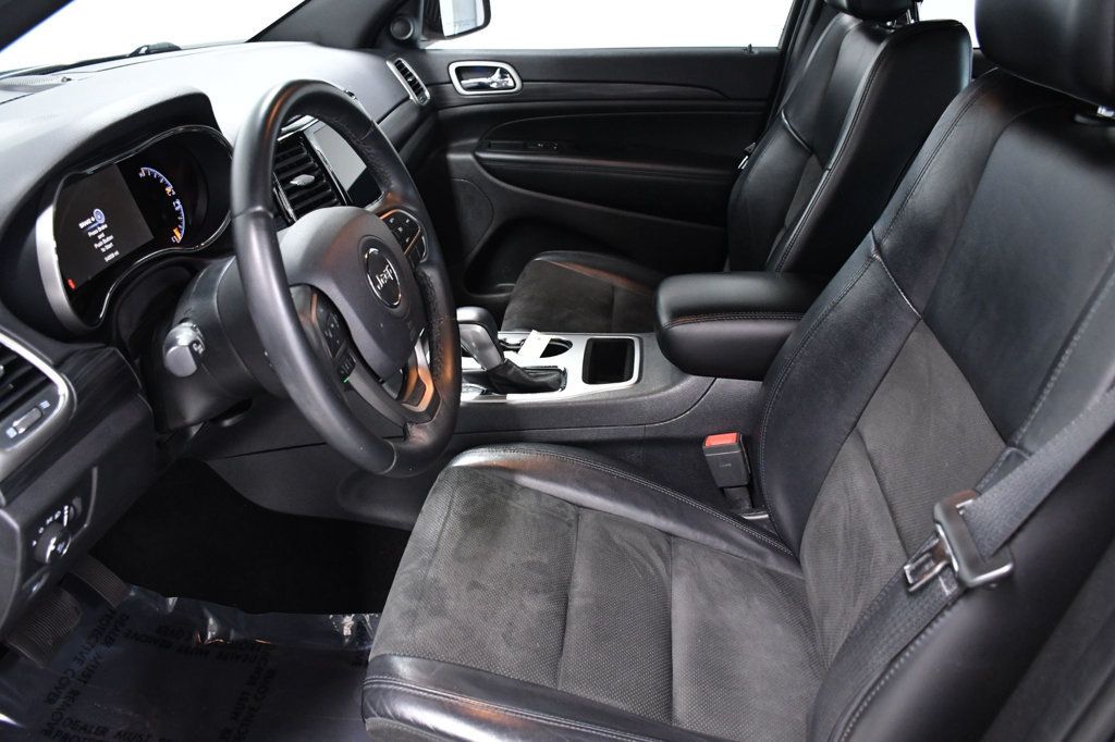 2019 Jeep Grand Cherokee Laredo E 4x2 - 22958155 - 6