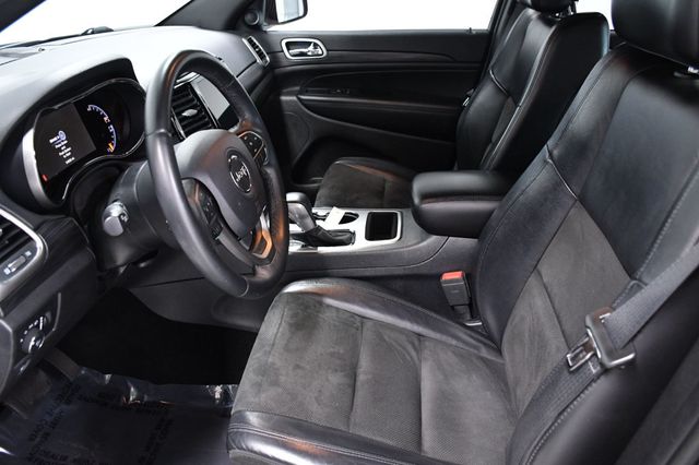 2019 Jeep Grand Cherokee Laredo E 4x2 - 22958155 - 6