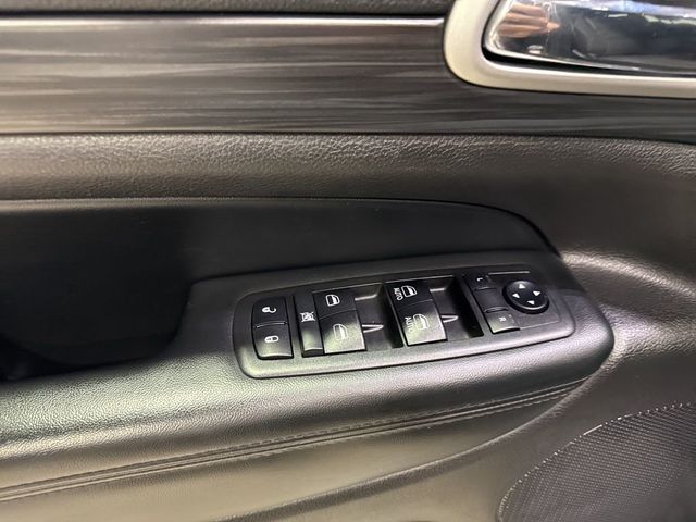 2019 Jeep Grand Cherokee Laredo E 4x4 - 23021286 - 20
