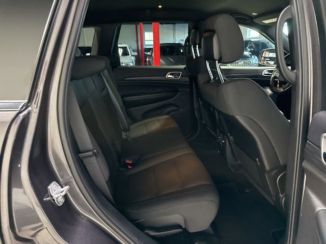 2019 Jeep Grand Cherokee Laredo E 4x4 - 23021286 - 25