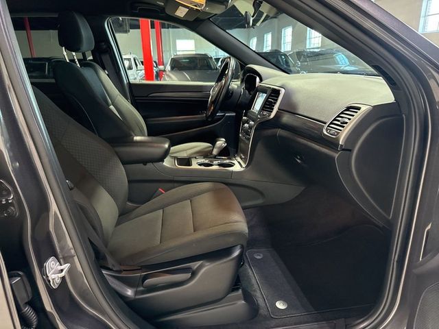 2019 Jeep Grand Cherokee Laredo E 4x4 - 23021286 - 29
