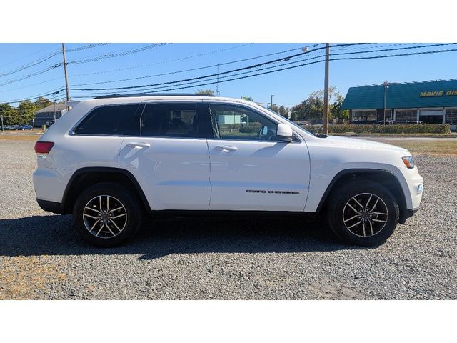 2019 Jeep Grand Cherokee Laredo E 4x4 - 22930022 - 7