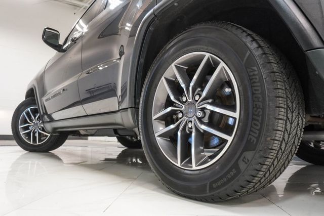 2019 Jeep Grand Cherokee Limited - 23045889 - 32