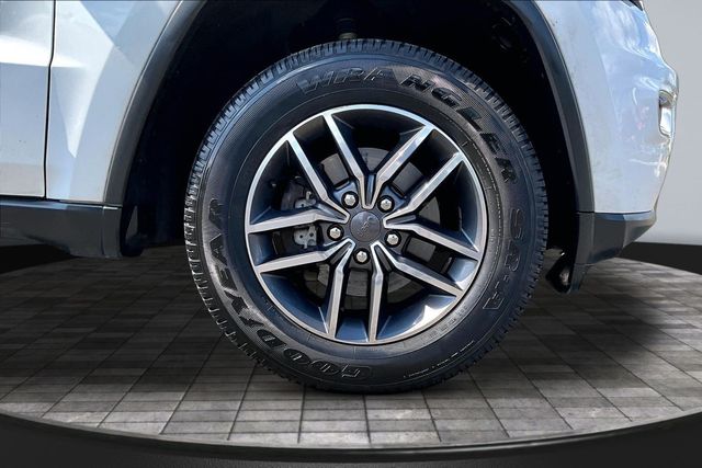 2019 Jeep Grand Cherokee Limited 4x4 - 23025904 - 35