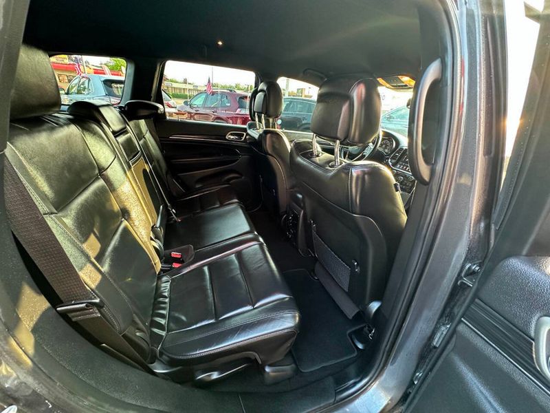 2019 Jeep Grand Cherokee Limited 4x4 4dr SUV - 22866246 - 23