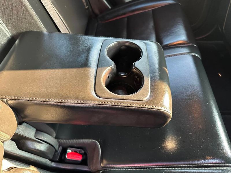 2019 Jeep Grand Cherokee Limited 4x4 4dr SUV - 22866246 - 24