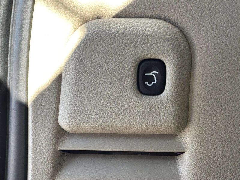 2019 Jeep Grand Cherokee Limited 4x4 4dr SUV - 22979991 - 16