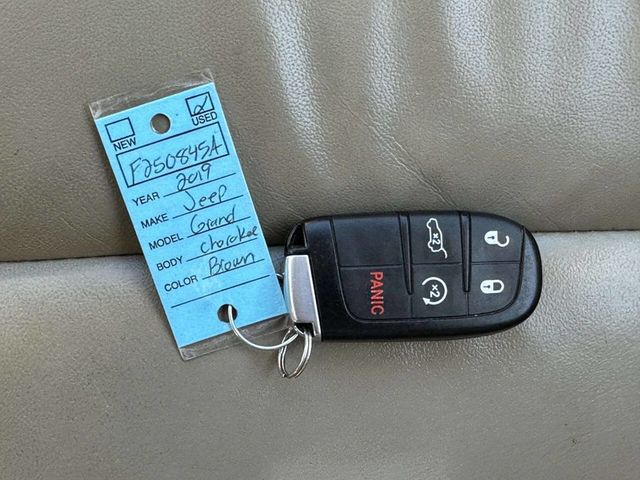 2019 Jeep Grand Cherokee Limited 4x4 4dr SUV - 22979991 - 34