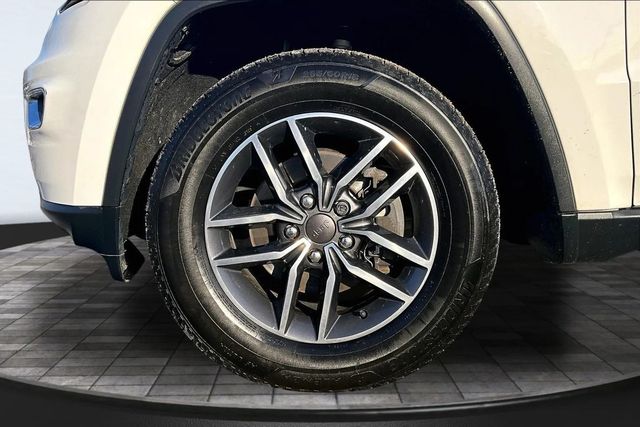 2019 Jeep Grand Cherokee Limited Sport Utility 4D - 22991034 - 38