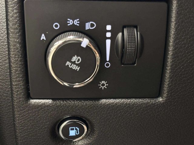 2019 Jeep Grand Cherokee Limited X 4x4 - 23048943 - 31