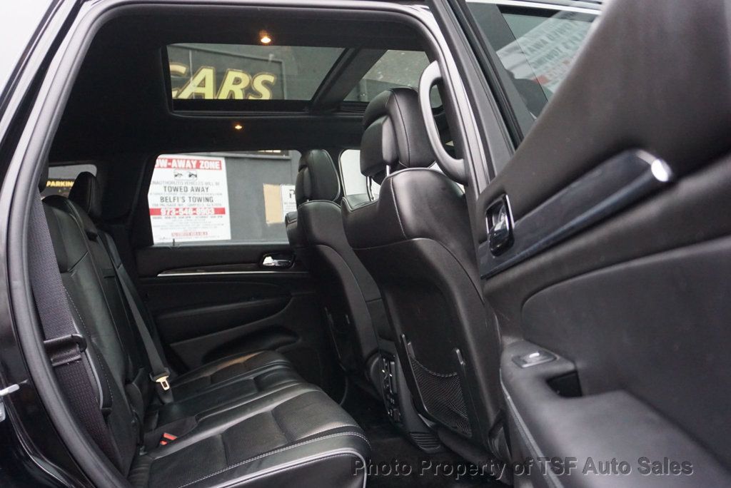 2019 Jeep Grand Cherokee Overland 4x4 NAVI CARPLAY REAR CAMERA PANO ROOF HOT&COOLED SEATS - 22994347 - 14