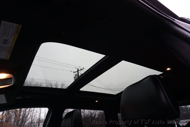 2019 Jeep Grand Cherokee Overland 4x4 NAVI CARPLAY REAR CAMERA PANO ROOF HOT&COOLED SEATS - 22994347 - 17