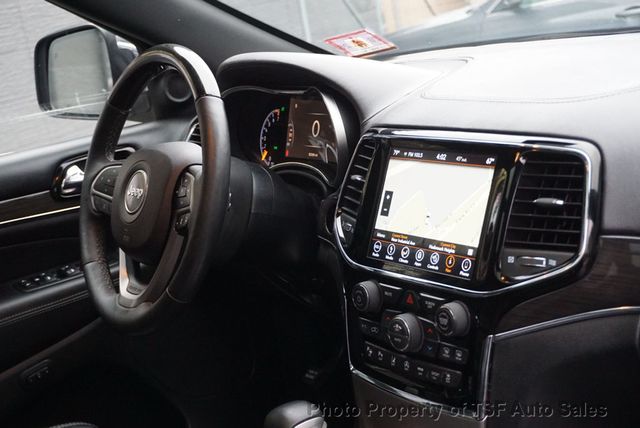 2019 Jeep Grand Cherokee Overland 4x4 NAVI CARPLAY REAR CAMERA PANO ROOF HOT&COOLED SEATS - 22994347 - 20