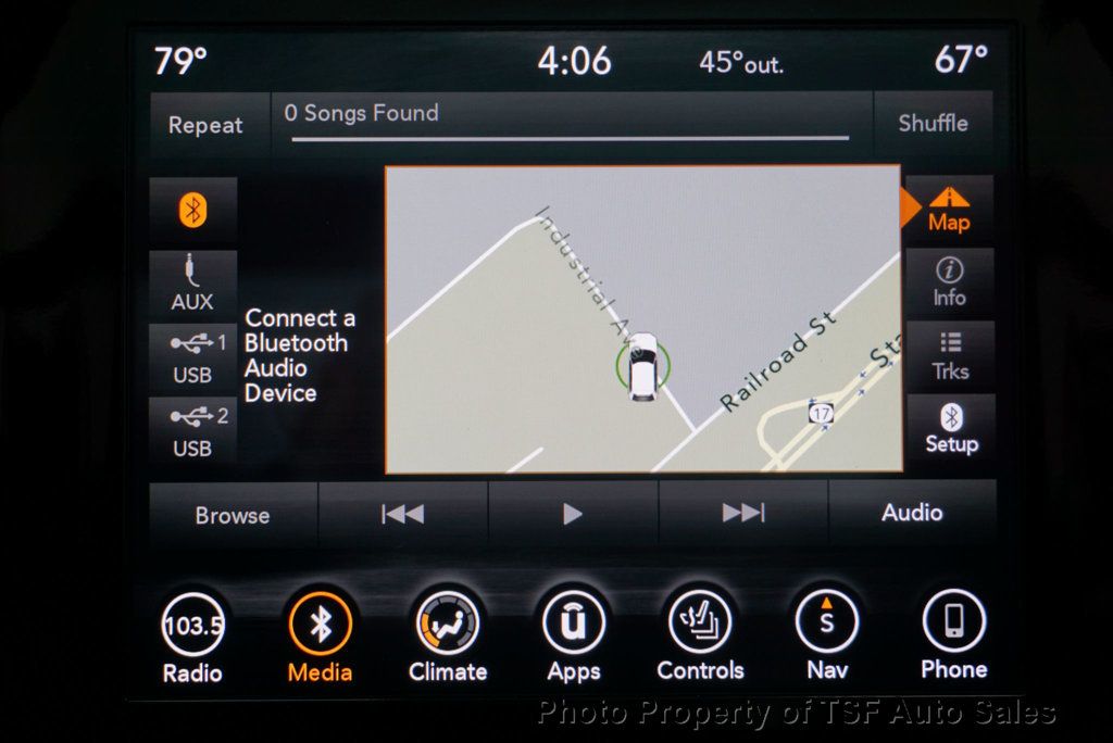 2019 Jeep Grand Cherokee Overland 4x4 NAVI CARPLAY REAR CAMERA PANO ROOF HOT&COOLED SEATS - 22994347 - 26