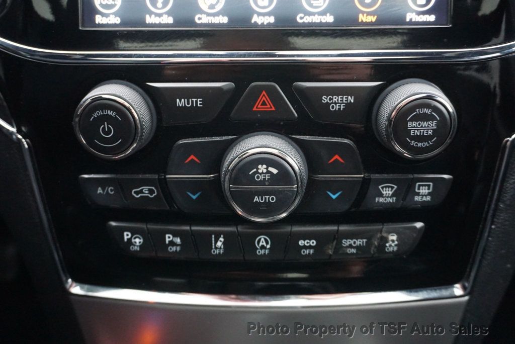 2019 Jeep Grand Cherokee Overland 4x4 NAVI CARPLAY REAR CAMERA PANO ROOF HOT&COOLED SEATS - 22994347 - 30