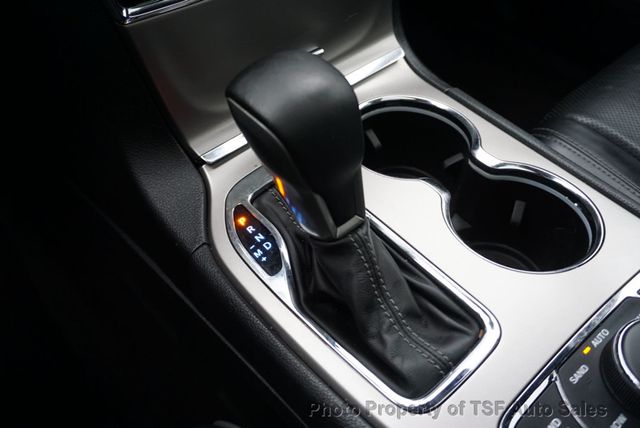 2019 Jeep Grand Cherokee Overland 4x4 NAVI CARPLAY REAR CAMERA PANO ROOF HOT&COOLED SEATS - 22994347 - 31