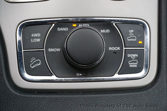 2019 Jeep Grand Cherokee Overland 4x4 NAVI CARPLAY REAR CAMERA PANO ROOF HOT&COOLED SEATS - 22994347 - 32