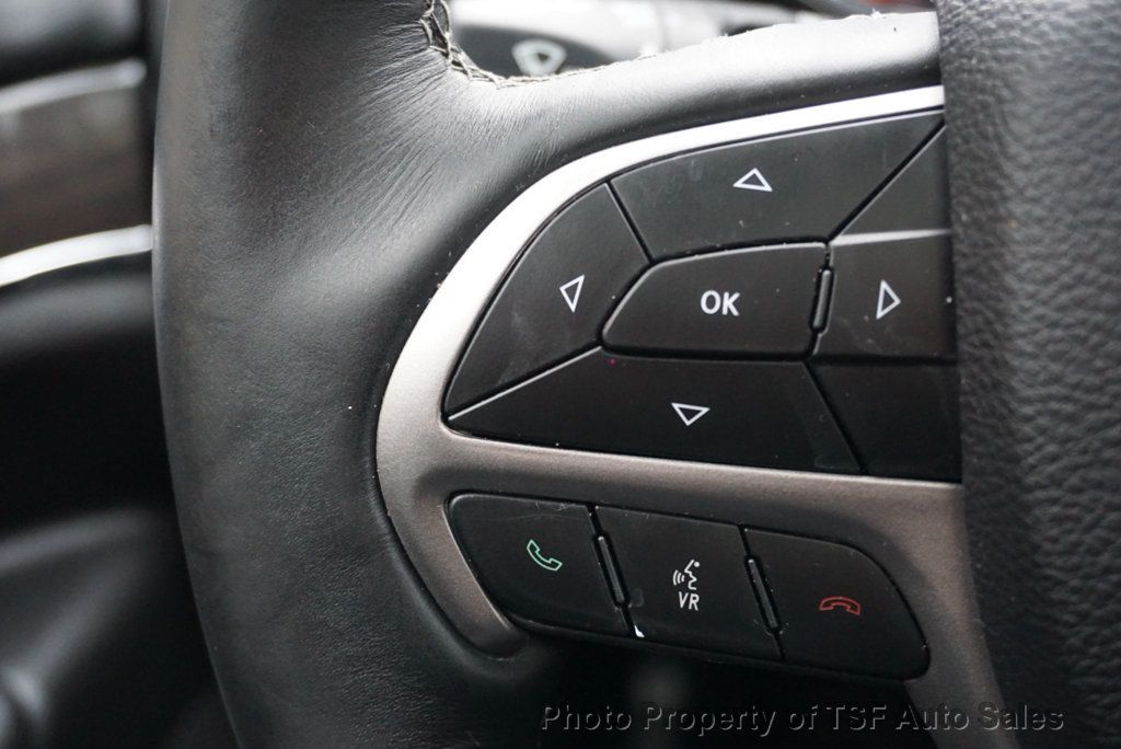 2019 Jeep Grand Cherokee Overland 4x4 NAVI CARPLAY REAR CAMERA PANO ROOF HOT&COOLED SEATS - 22994347 - 34