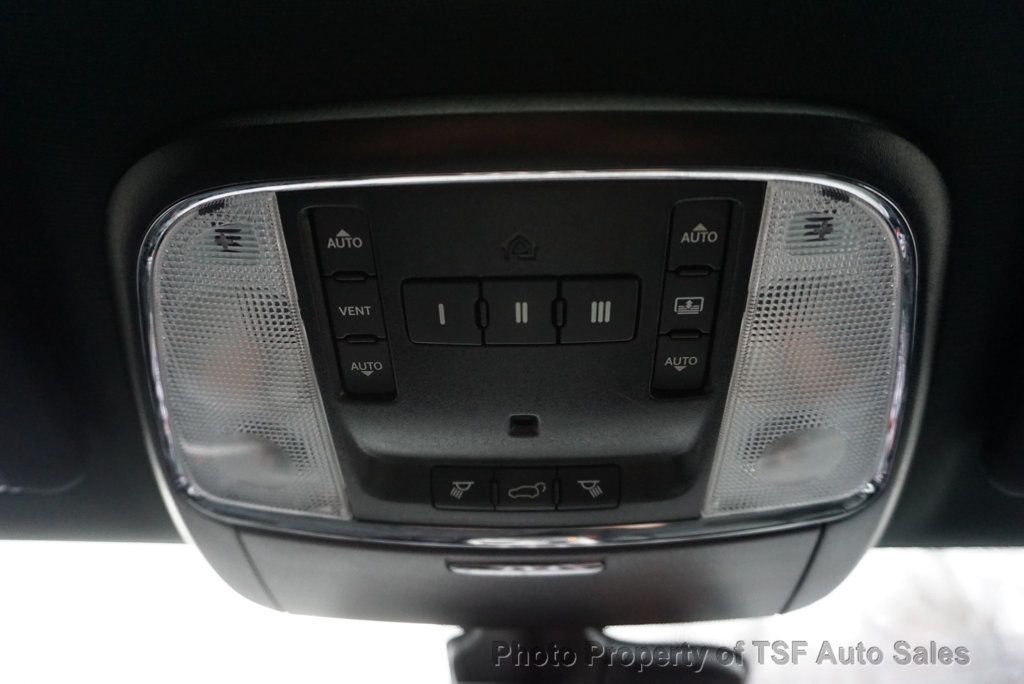 2019 Jeep Grand Cherokee Overland 4x4 NAVI CARPLAY REAR CAMERA PANO ROOF HOT&COOLED SEATS - 22994347 - 45