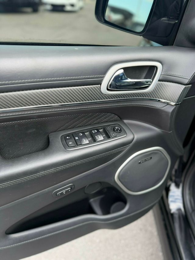 2019 Jeep Grand Cherokee SRT 4x4 - 23031622 - 19