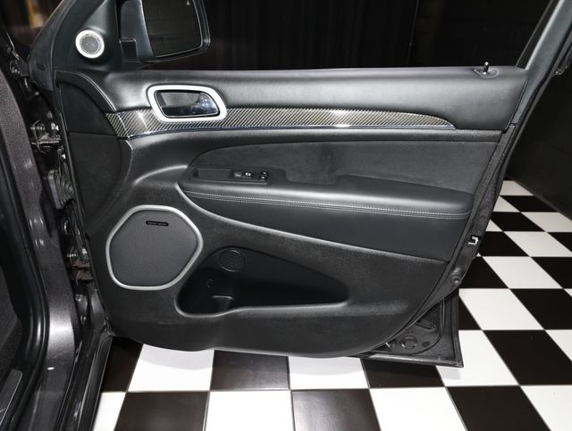 2019 Jeep Grand Cherokee SRT 4x4 - 23048939 - 34